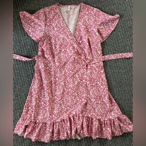 Pink and white floral wrap-dress
